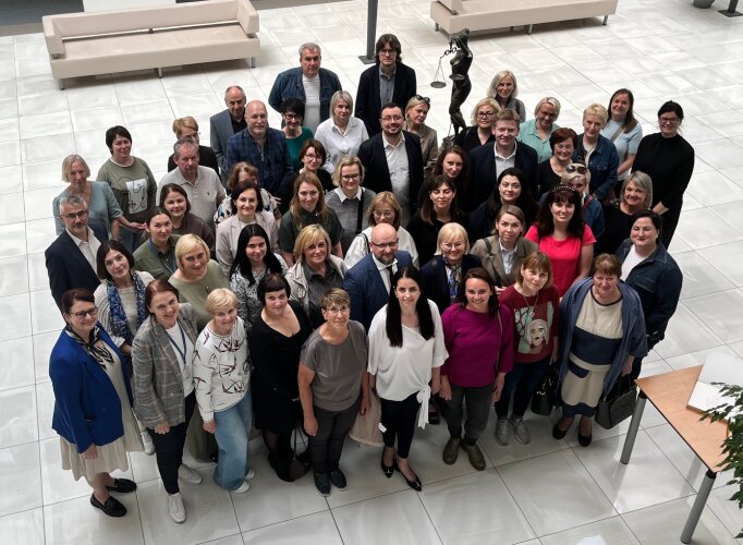 Svečiuose didžiausiame Lietuvos teisme ir Lietuvos Respublikos Seime